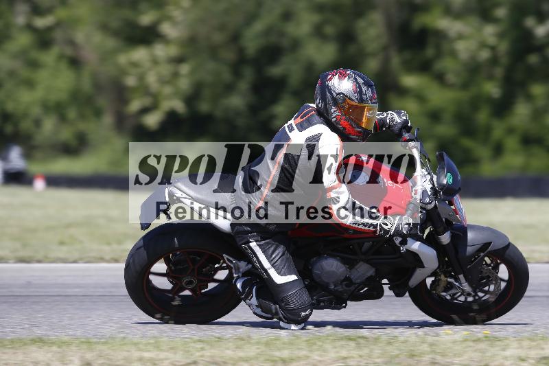 Archiv-2025/16 16.05.2025 PROMAX ADR/Gruppe gruen/unklar